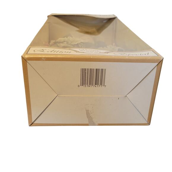 Treasured Memories 12" Porcelain Doll 1991 Special Edition ACM in Original Box - Picture 16 of 16